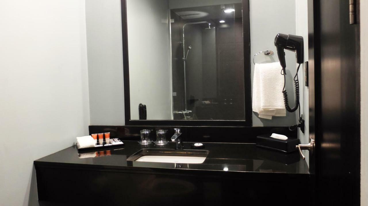 Amelie Hotel Manila Dış mekan fotoğraf